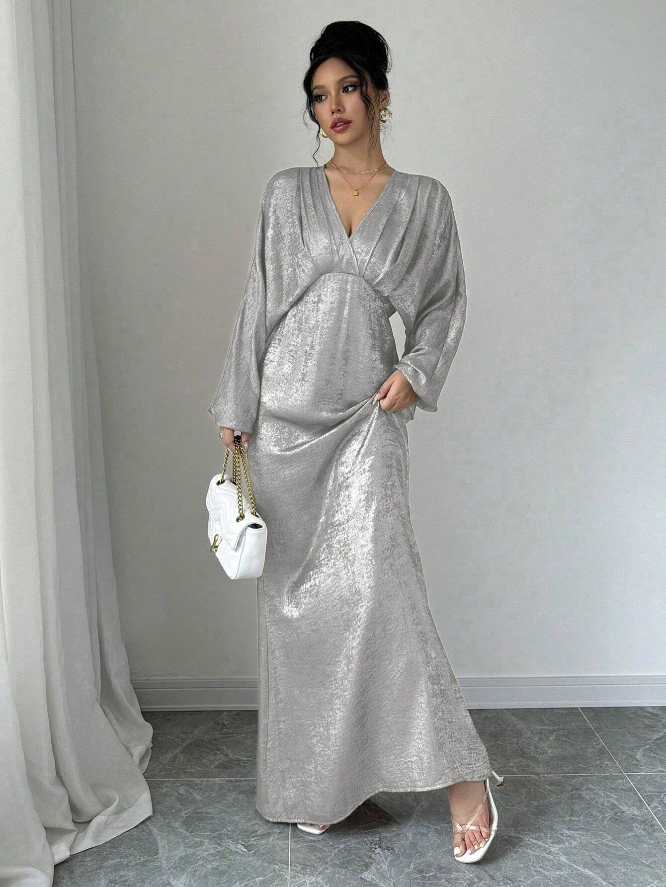Priv� Premium Long Sleeve Dress