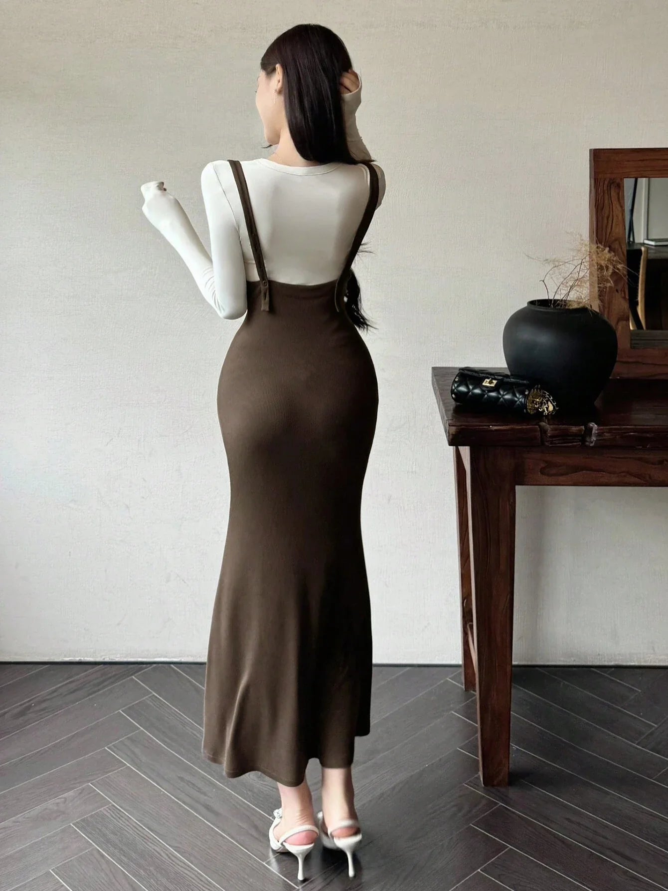 DAZY 2pcs Women Solid Color Round Neck Long Sleeve T-Shirt And Elegant Fitted Fishtail Hem Pinafore Dress