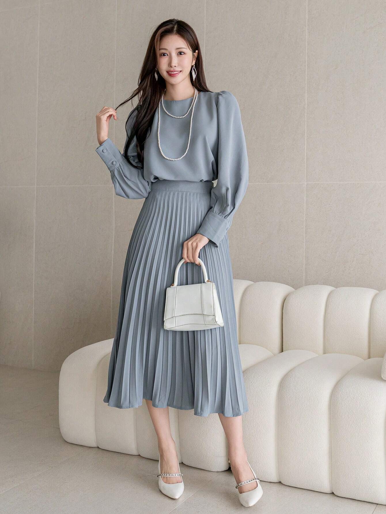 DAZY 2pcs Women Solid Puff Sleeve Blouse & Pleated Mini Skirt Set