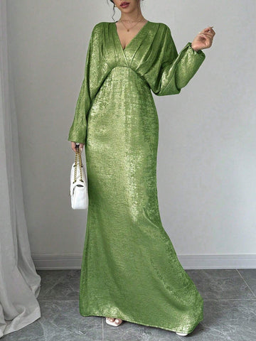 Priv� Premium Long Sleeve Dress