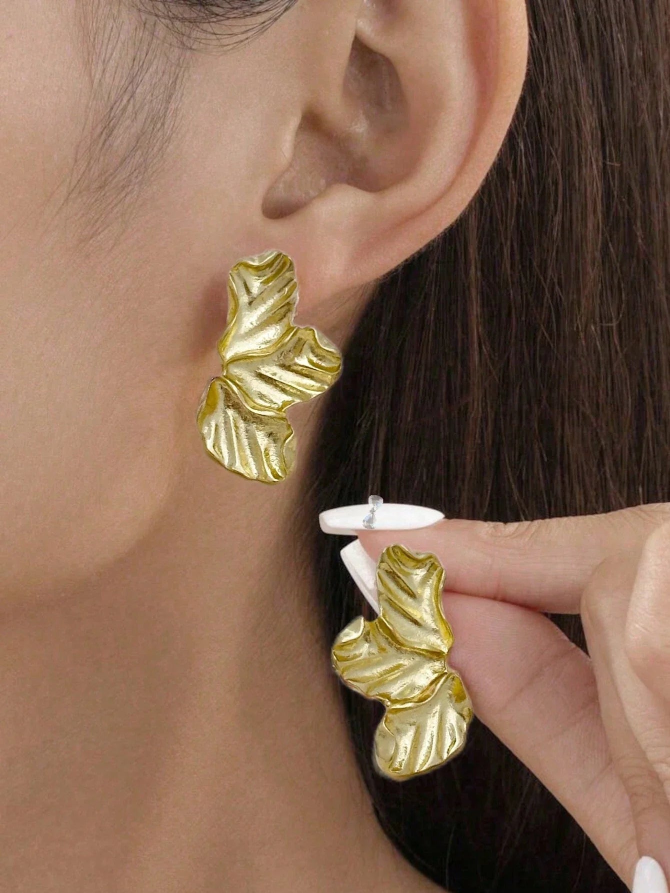 Elegant Flower Earrings