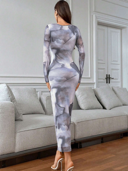 Priv� Women's Elegant Printed Pleated Fitted Dress