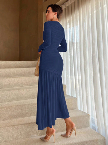 Women's Solid Color Round Neck Slim Fit Fishtail Hem Dress