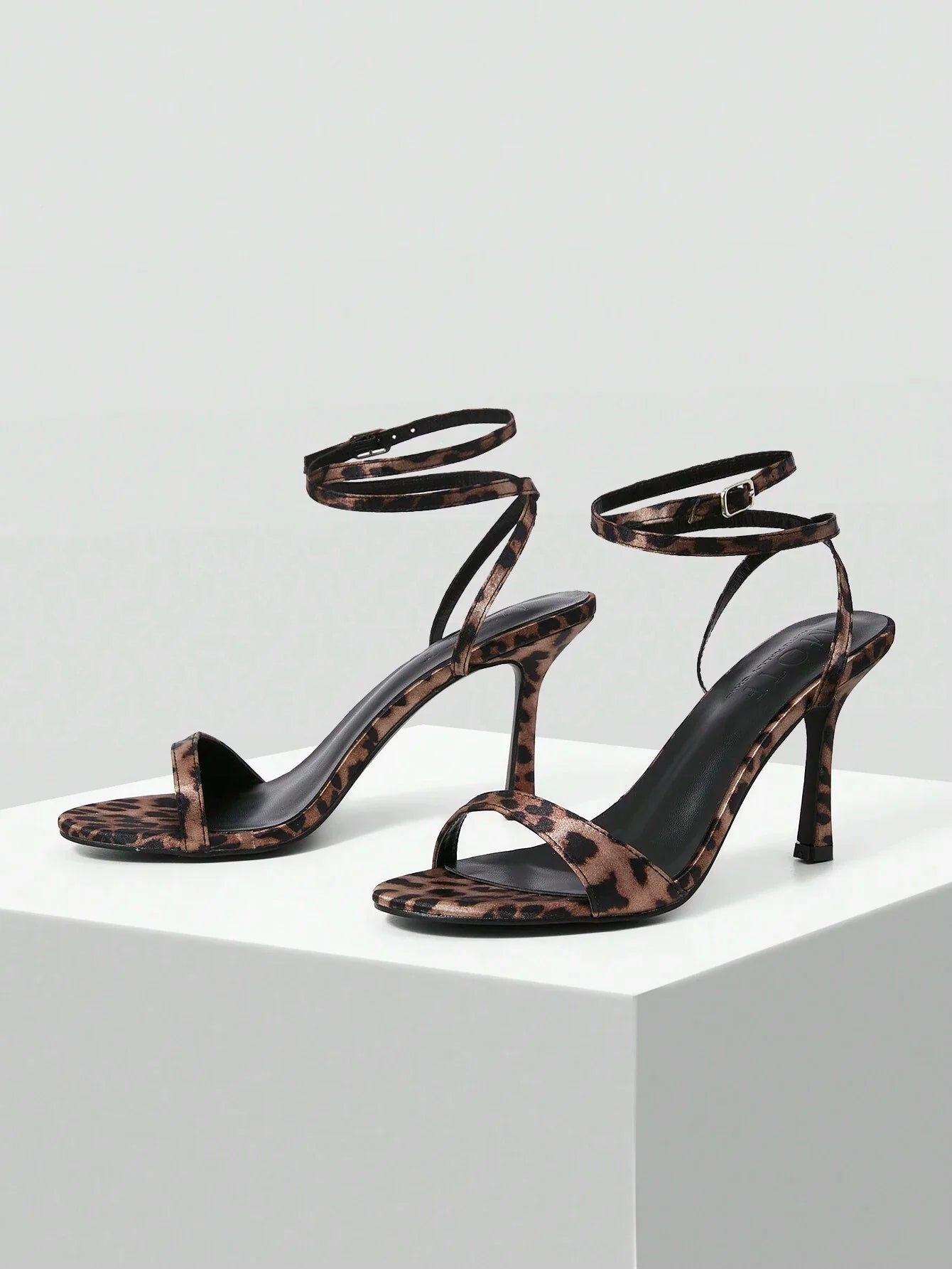 MOTF PREMIUM WOMEN'S ELEGANT PARTY ANKLE STRAP SANDALS