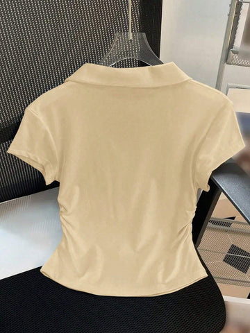 Essnce Women's V-Neck Short Sleeve T-Shirt