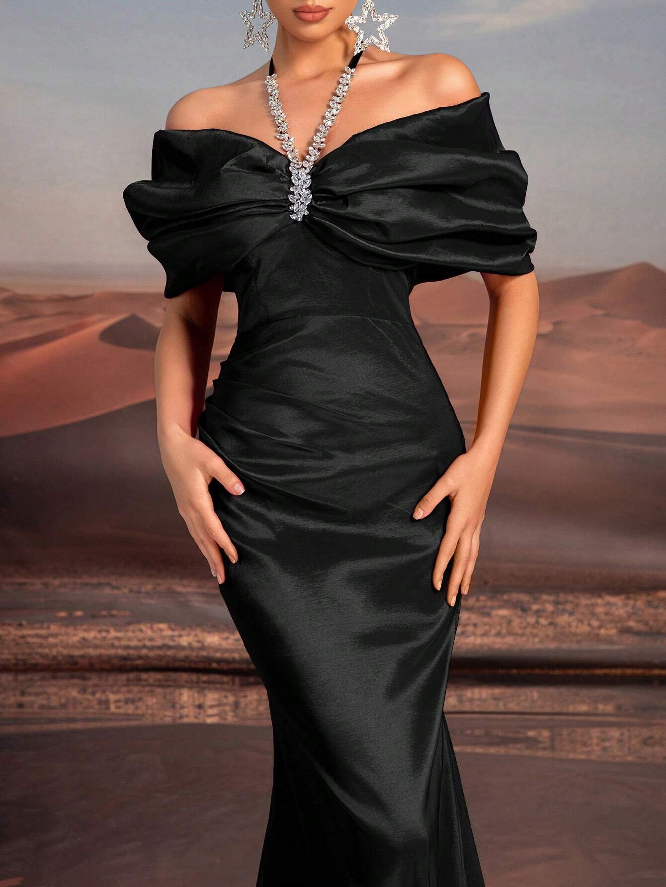 Glamrae Elegant Purple Necklace Chain, Off-Shoulder, Floor-Length Fishtail Formal Dress