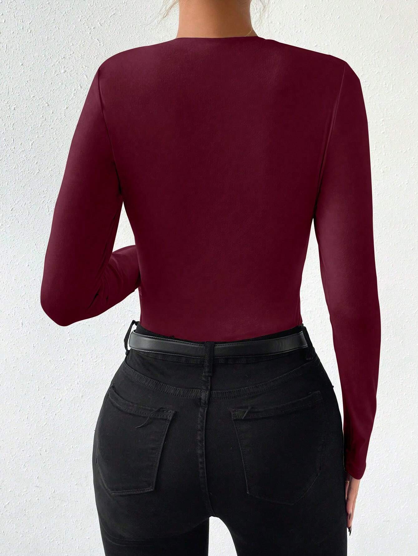Raffin�a Solid Ruched Slim Fit Tee Bodysuit
