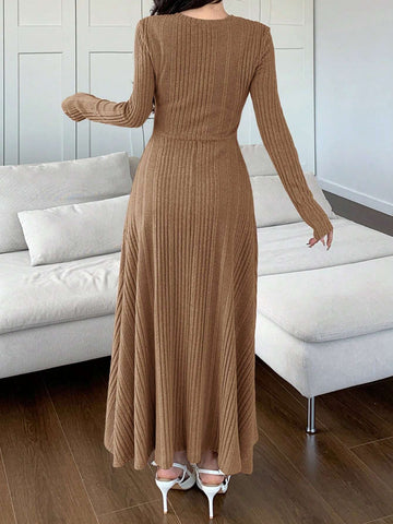 Modely Women Solid Color Round Neck Long Sleeve Casual Mid-Length Dress