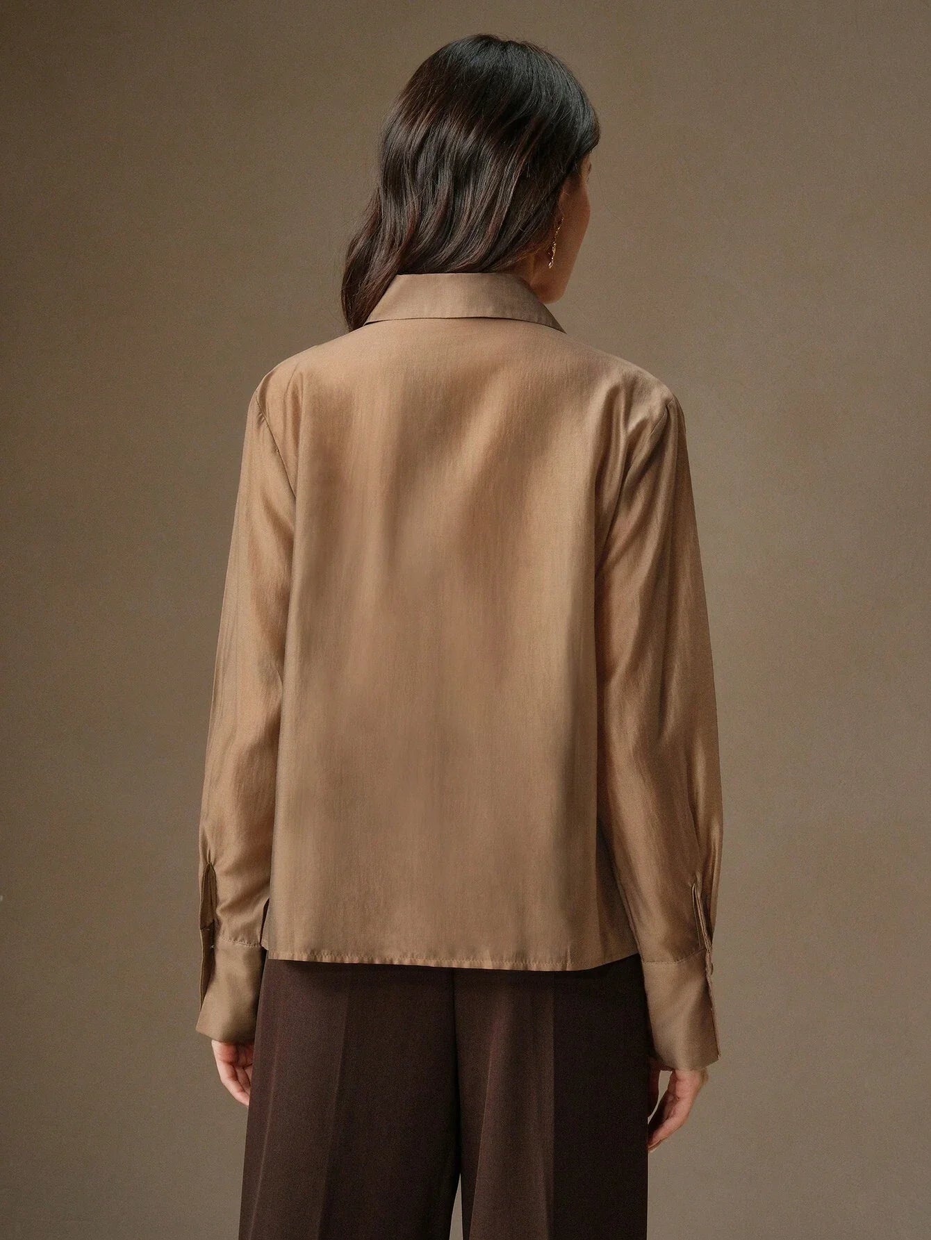 Anewsta Women's Elegant Lace Applique Collage Contrast Collar See-Through Blouse