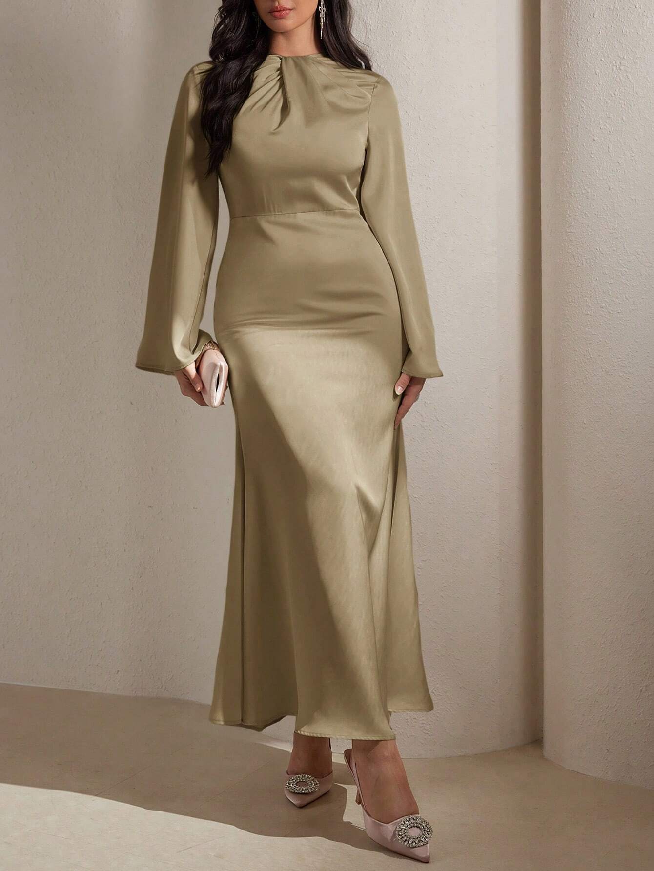 Women's Solid Round Neck Long Sleeve Casual Simple Arabian Style Modest Dress