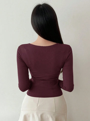 DAZY Women's Solid Color Simple Daily Crossed Strap Long Sleeve T-Shirt