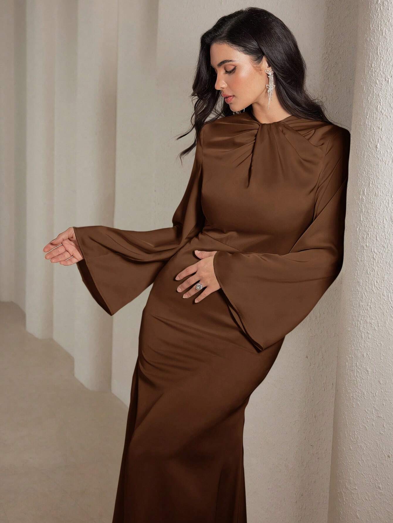 Women's Solid Round Neck Long Sleeve Casual Simple Arabian Style Modest Dress