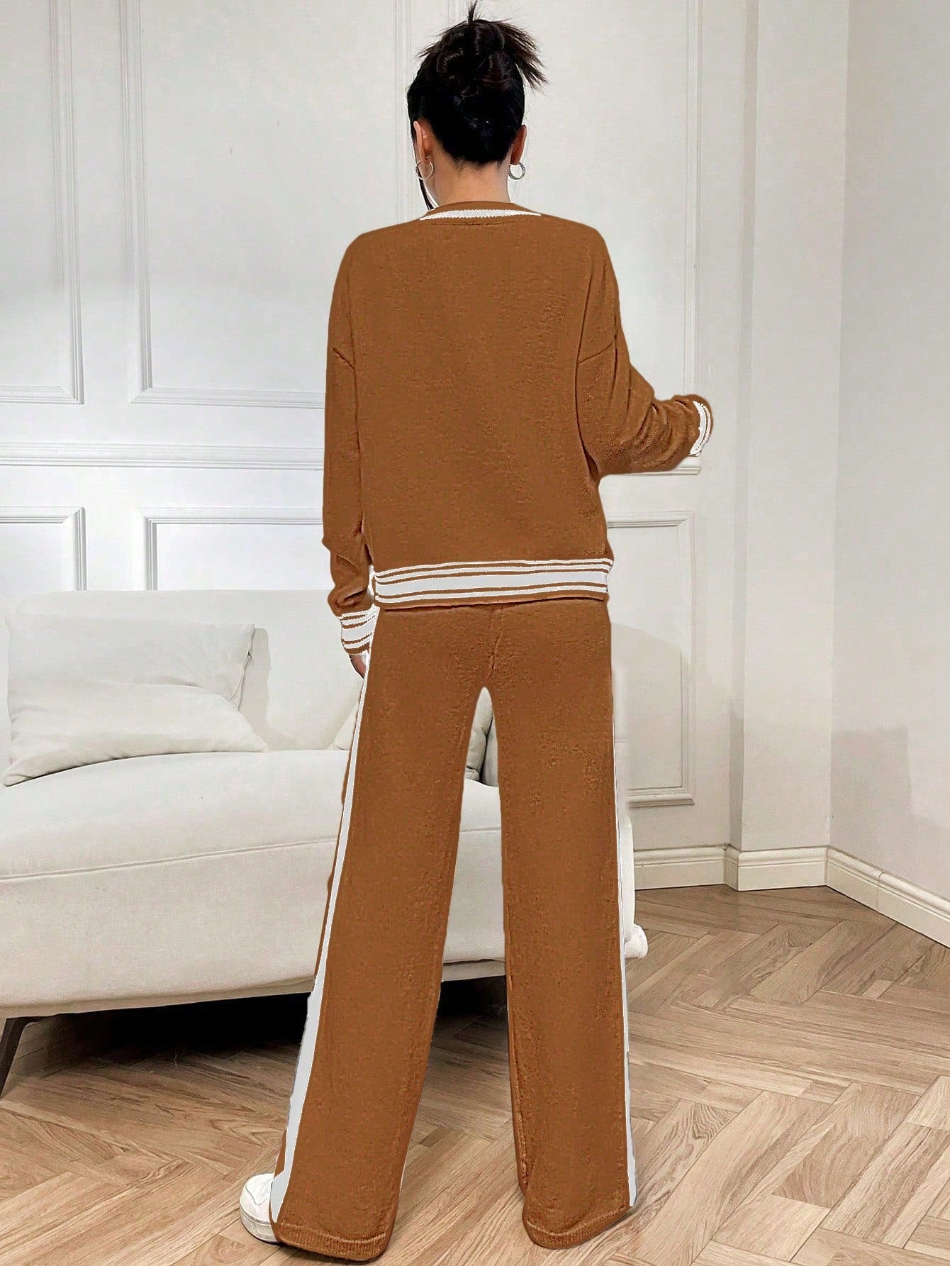 Relaxiva 2pcs Women Contrast Striped Print Front Button Long Sleeve Top & Long Pants