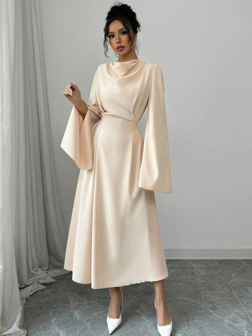 Women's Solid Color Turtleneck Flare Sleeve Elegant Dress