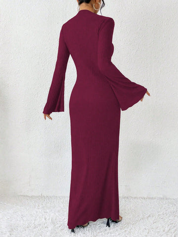 Raffinéa Solid Color Trumpet Sleeve Mermaid Dress