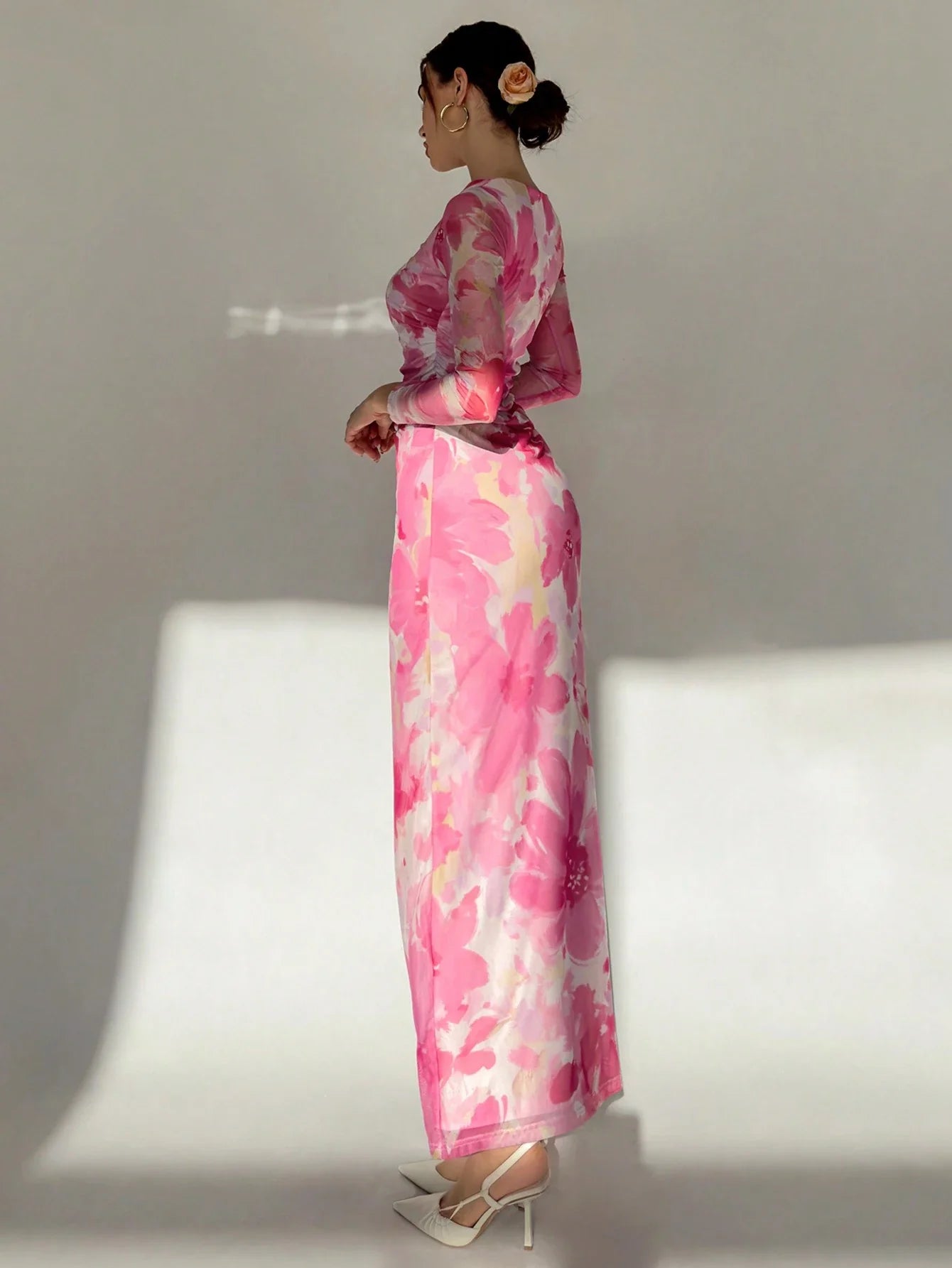 Aloruh Romantic Date Night Floral Print Pleated Long Sleeve Dress