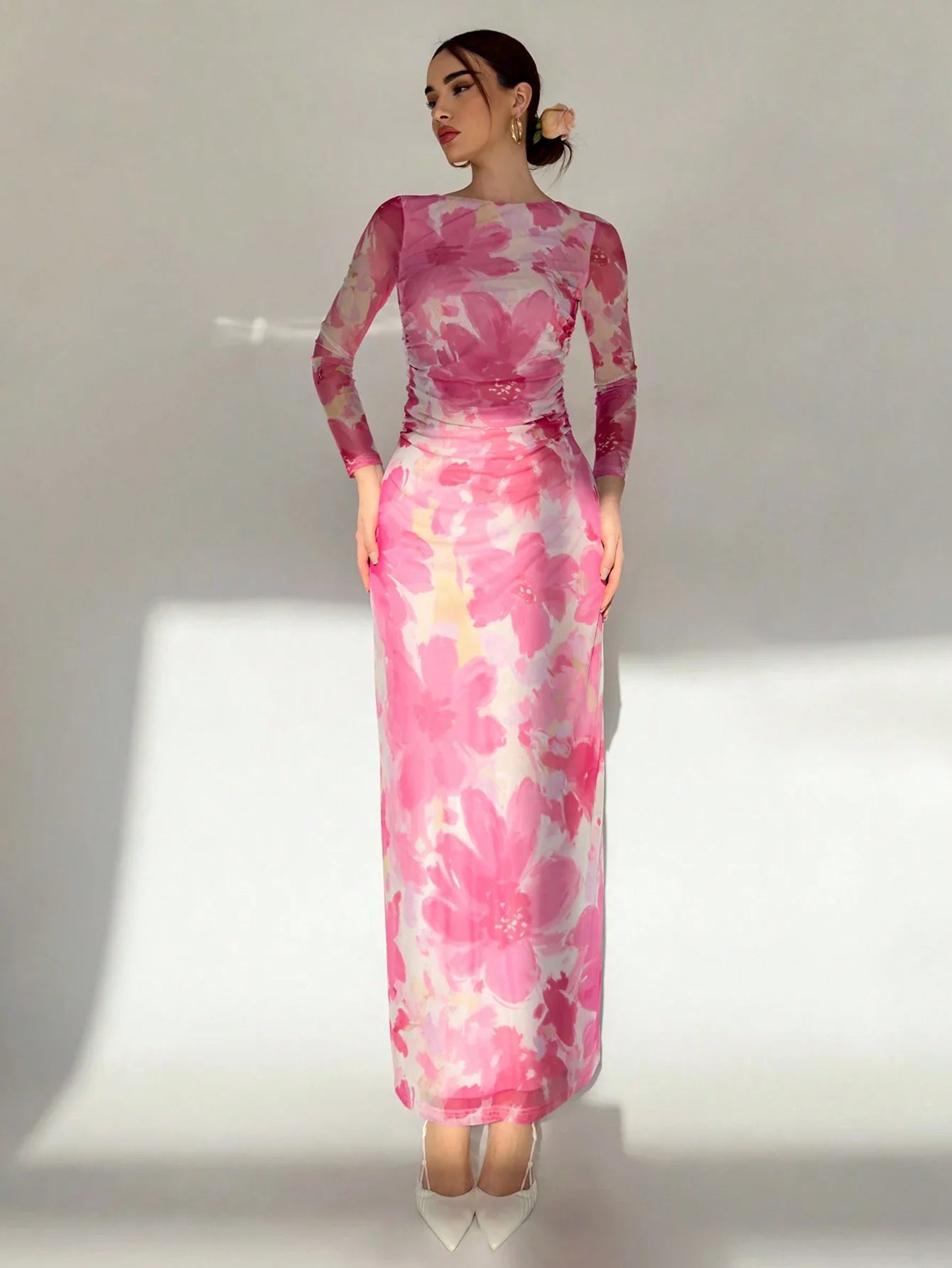 Aloruh Romantic Date Night Floral Print Pleated Long Sleeve Dress