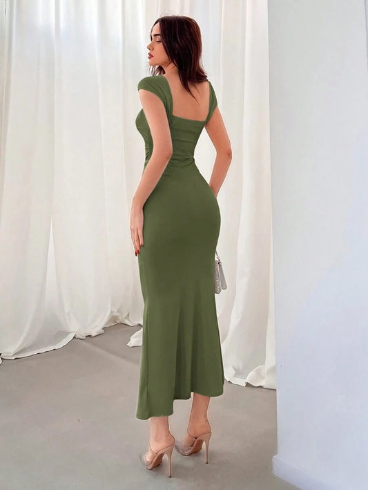 Aloruh Women's Solid Color Square Neck Ruffle Hem Elegant Dress