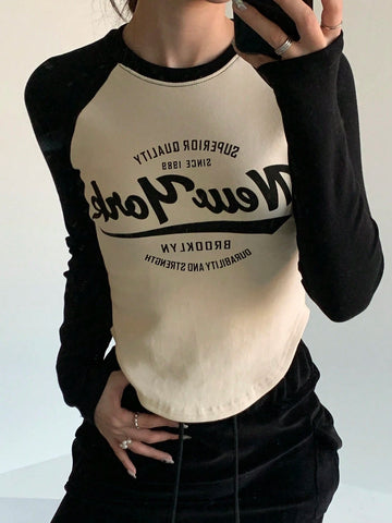 DAZY Letter Print Color Block Raglan Sleeve T-Shirt