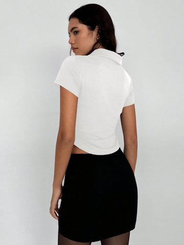 Essnce Women's V-Neck Short Sleeve T-Shirt
