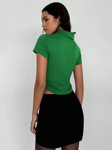 Essnce Women's V-Neck Short Sleeve T-Shirt