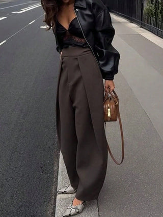 Pleated Loose Travel Pants