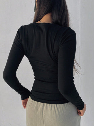 Women's Slim Fit U-Neck T-Shirt