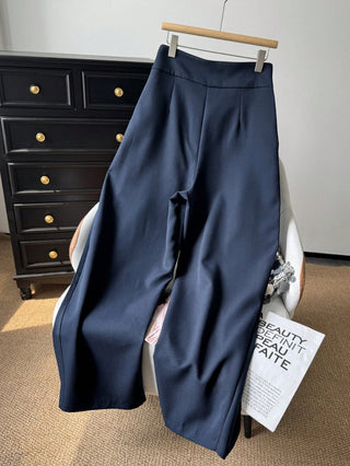 Pleated Loose Travel Pants