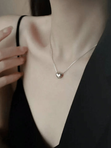 1 Pc Delicate And Elegant Heart-Shaped Pendant Design Necklace
