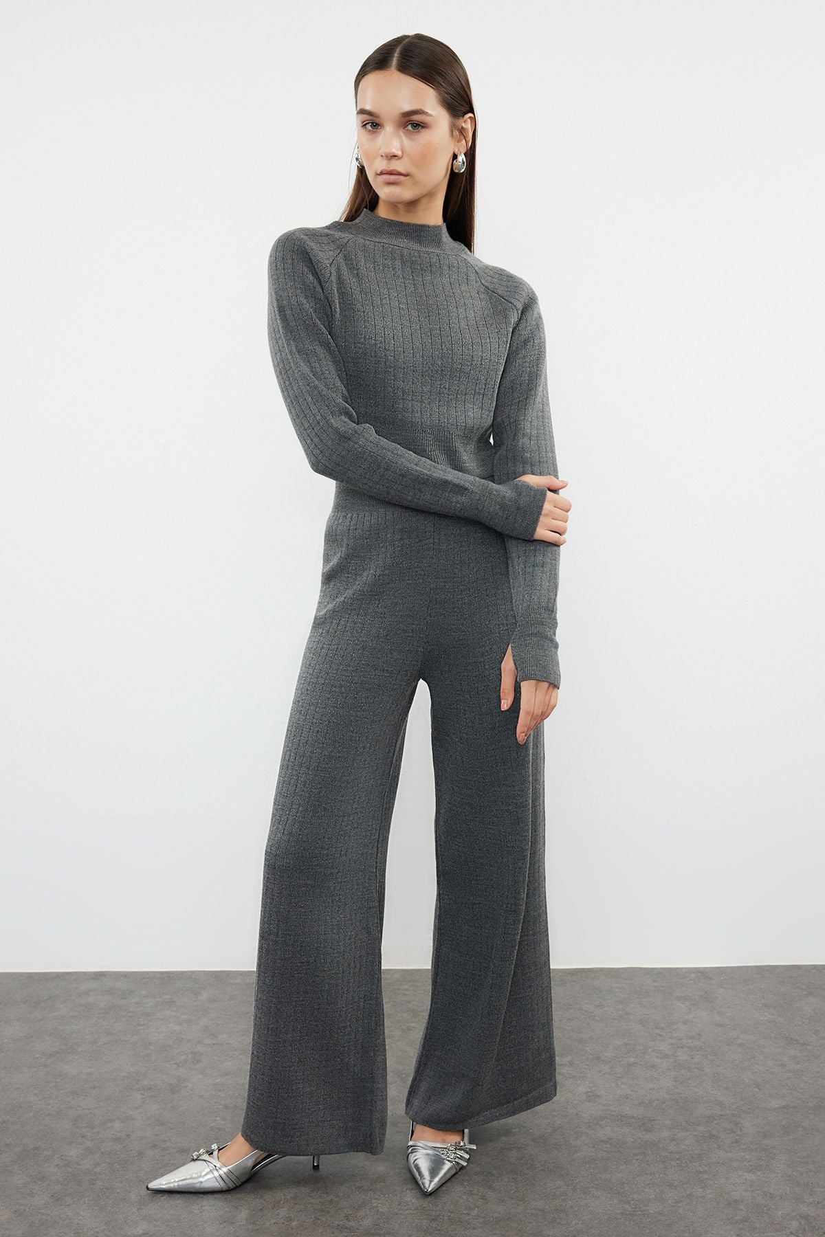 Anthracite Knitwear Crop Top and Trousers Set