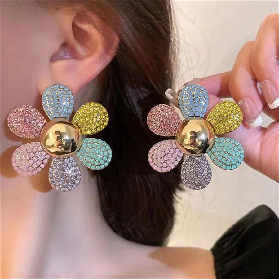 1pair Large Artificial Crystal Flower Shaped Colorful Drop Earrings