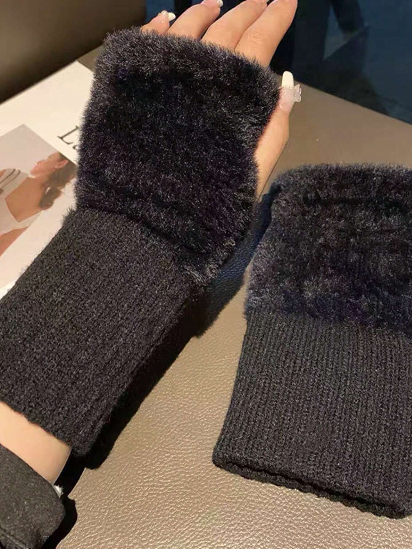 1pair Mink Fleece Soft Winter Half Finger Gloves