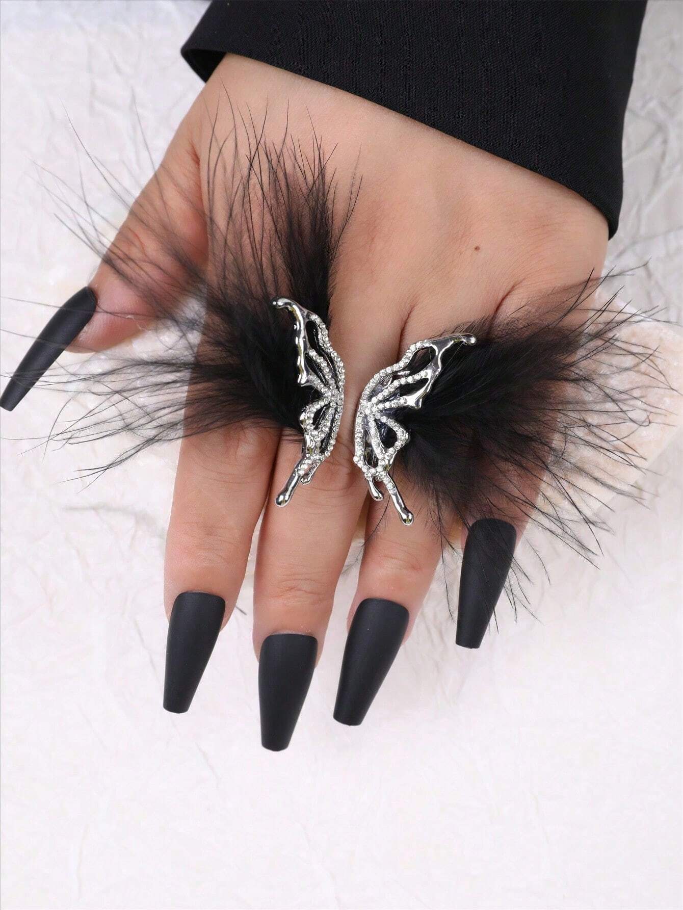 1pc Black Feather & Diamond Butterfly Ring For Women