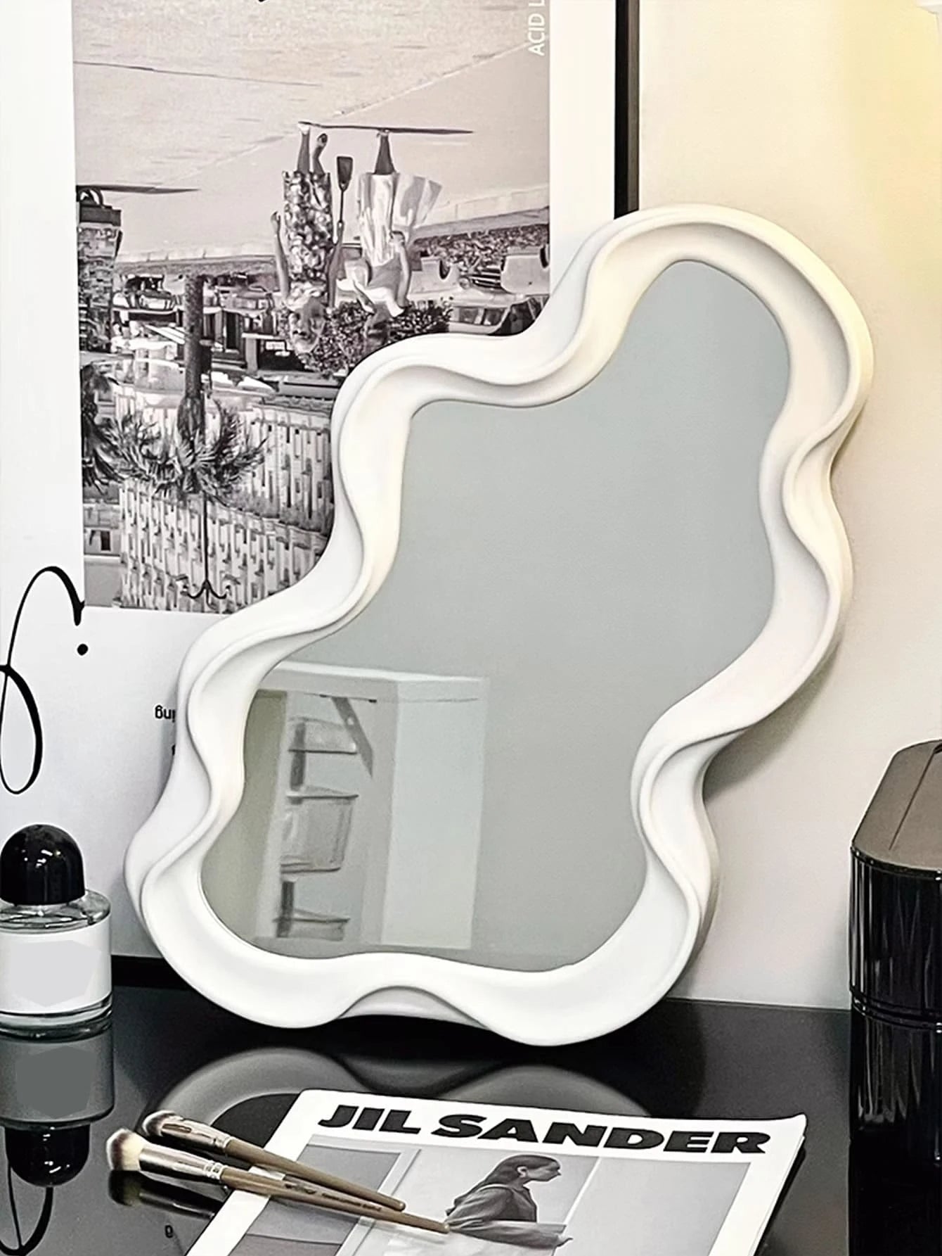 1pc Cloud Shaped Simple Wall-mounted Or Tabletop Irregular Makeup Mirror & Dressing Mirror & Decorative Mirror