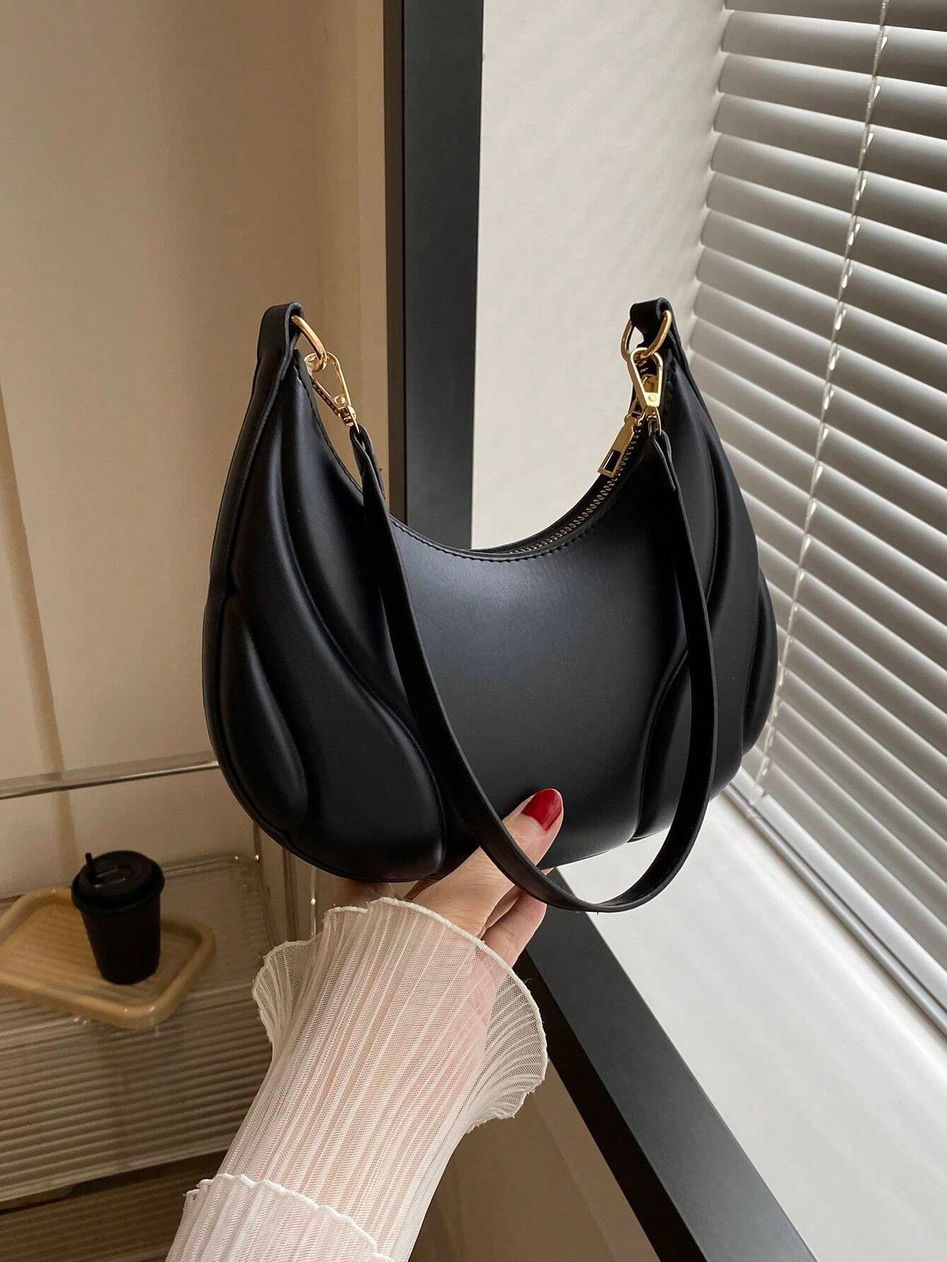 1pc Fashionable Solid Color Lightweight Crescent Shoulder Bag