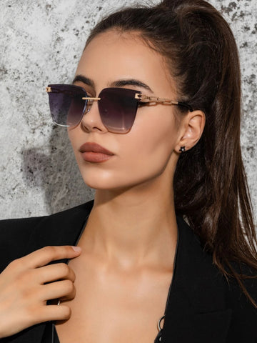 1pc Women's Metal Frameless Square Sunglasses