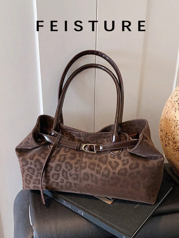 Strap Decor Straw Bag