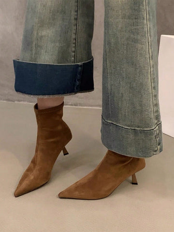 Suede Pointed Toe Slim Fit Ankle Boots With Fur Lining