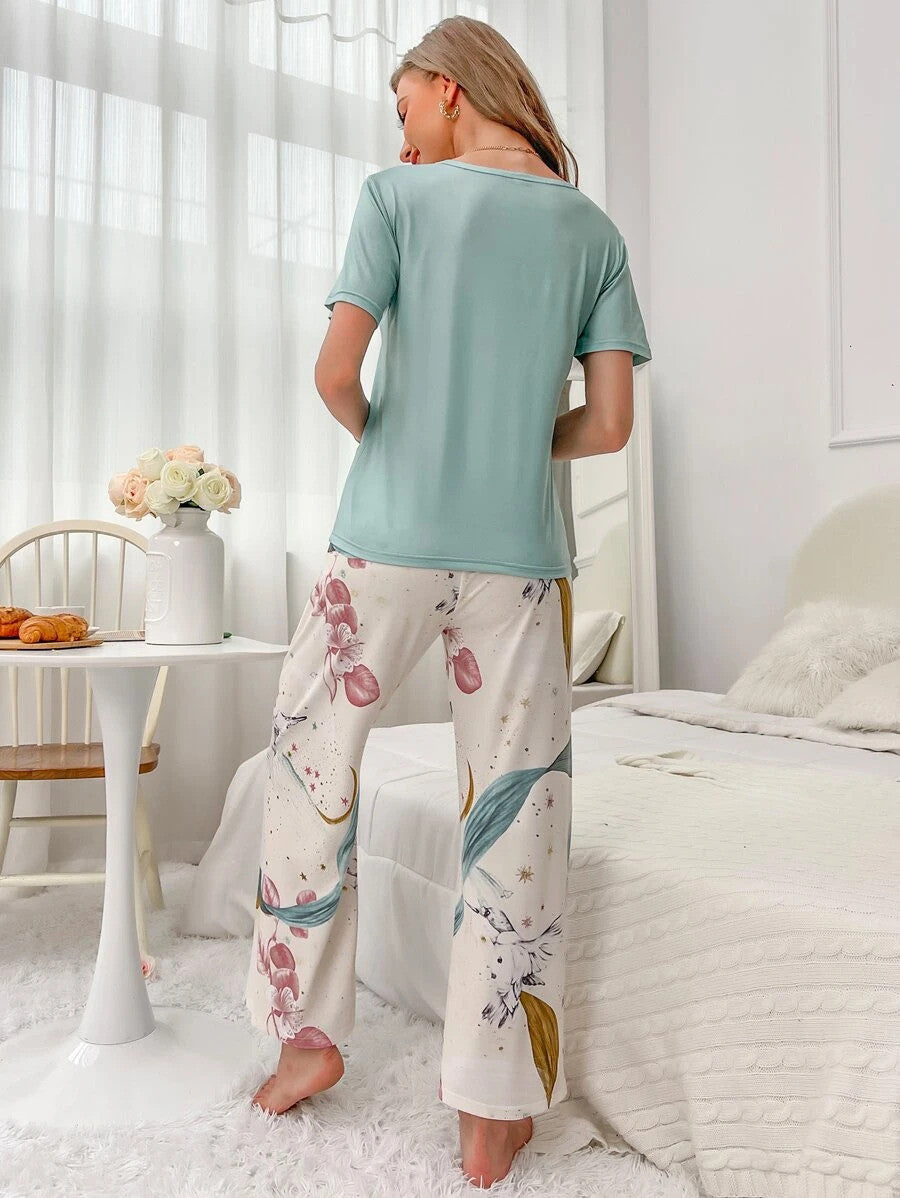 Floral Print Tee & Pants PJ Set