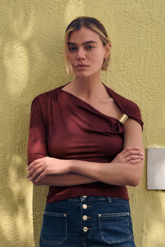ASYMMETRIC POLYAMIDE TOP