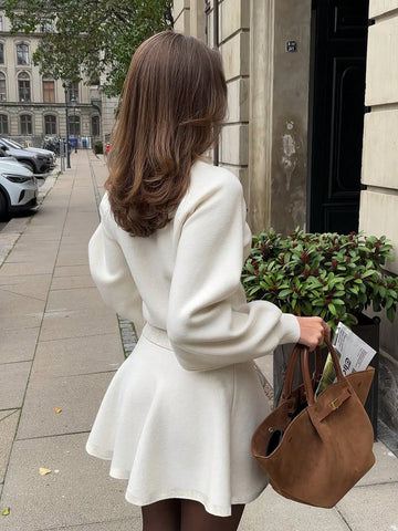 Women's New Casual Elegant Bear Pattern Knitted Pullover Sweater And Ribbed Knit Skirt