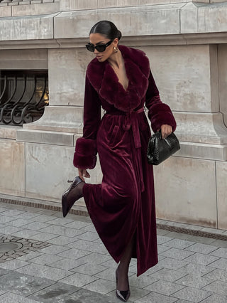 Elegant Faux Fur Collar & Sleeve Long Coat
