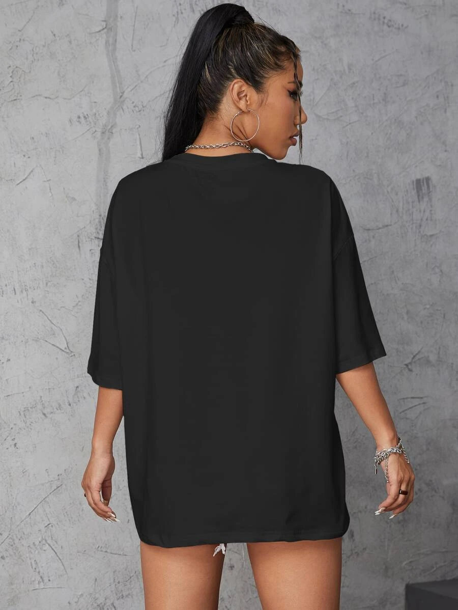 EZwear Sculpture And Letter Graphic Drop Shoulder Oversized Tee