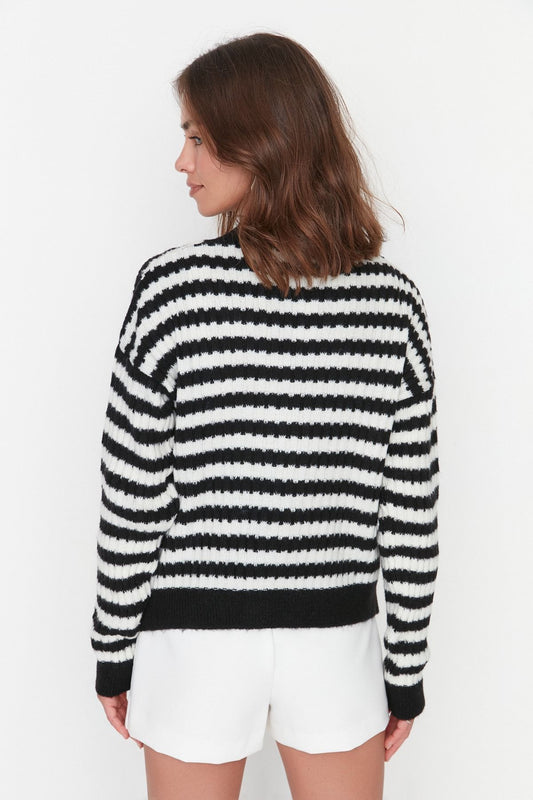 Soft Textured Striped Knitwear Cardigan