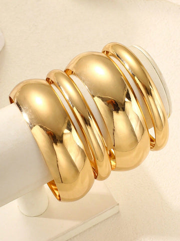 3pcs Vintage Exaggerated Coin Design Metal Gold Bangle Bracelet Set