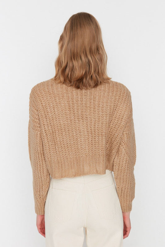 Camel Knitwear Crop Cardigan - Soft Texture and Button Detail