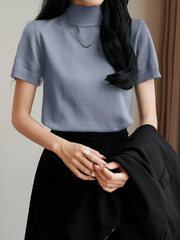 Women's Striped Mock Neck Fitted Pullover Short Sleeve Casual Knit Top