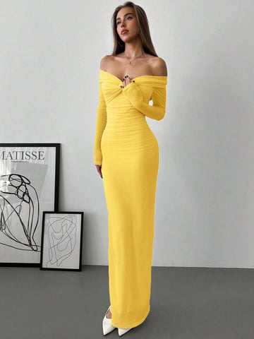 Aloruh Romantic Off-Shoulder Mesh Twist Ruched Fitted Long Sleeve Dress