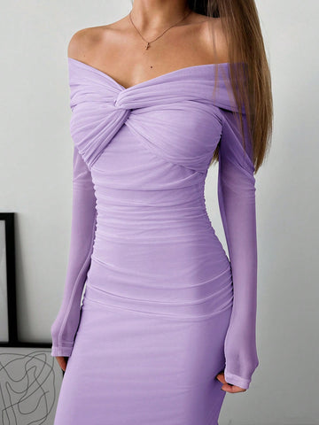 Aloruh Romantic Off-Shoulder Mesh Twist Ruched Fitted Long Sleeve Dress