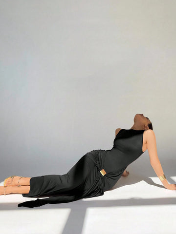 Women's Round Neck Sleeveless Knotted Front Fishtail Hem Fitted Elegant Dress